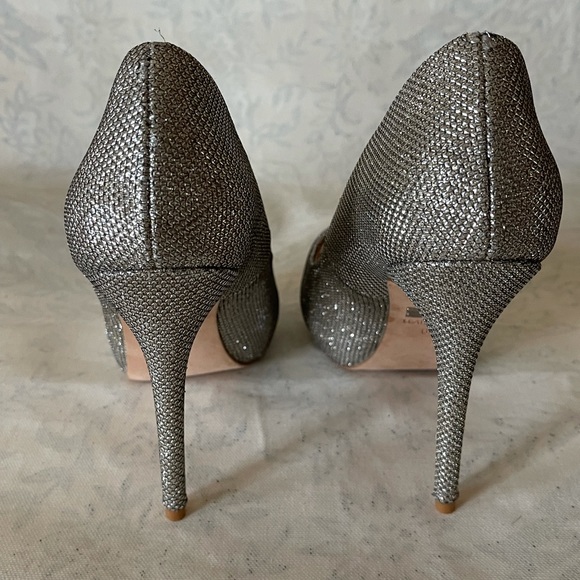 Badgley Mishka Champagne sparkle Platform high heels - Picture 4 of 5